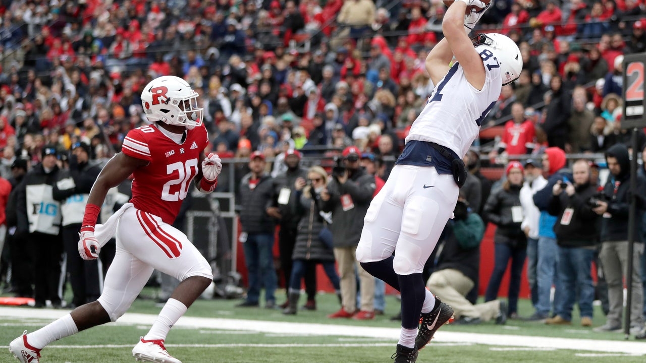McSorley throws 2 TDs, No. 16 Penn State D dominates in win